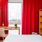 Plaza - Muenchen 3*