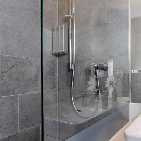 Atomis Munich Hotel 3*