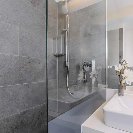 Hotel Atomis Munich 3*