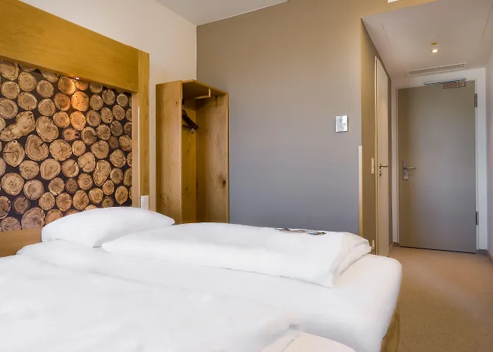 Plaza - Muenchen Hotel 3*