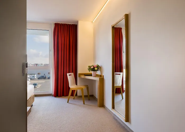 Plaza - Muenchen Hotel