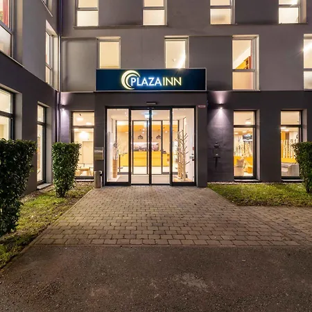 Plaza - Muenchen Hotel