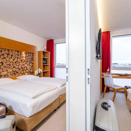 ホテル Plaza - Muenchen 3*