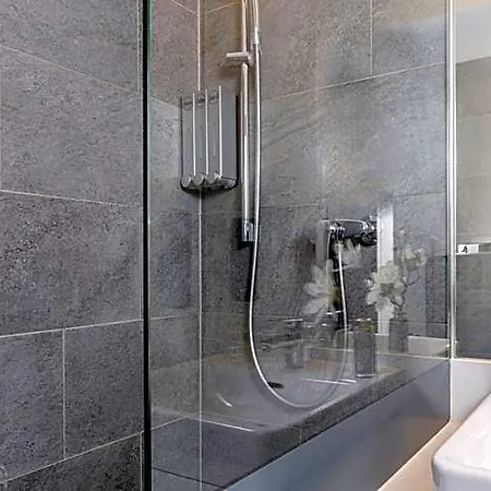 Szálloda Plaza - Muenchen 3*