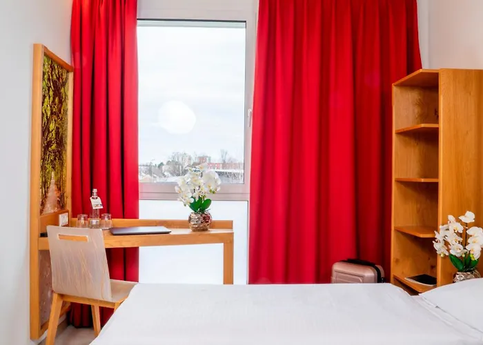 Plaza - Muenchen 3*