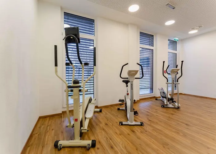 Plaza - Muenchen Hotel 3*