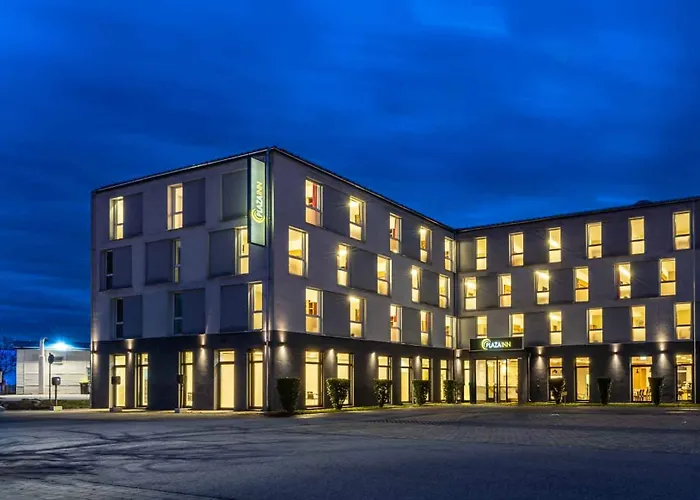 Plaza - Muenchen 3*
